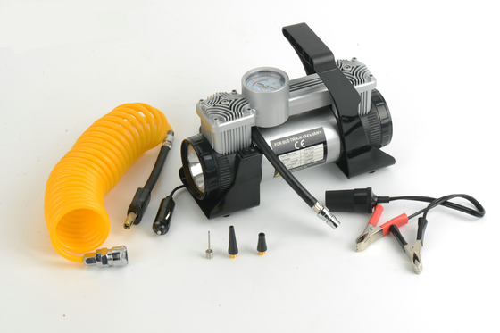Xe tải Máy bơm hơi lốp xe tải 12 Volt Dc Màu đen bạc 180w có ánh sáng